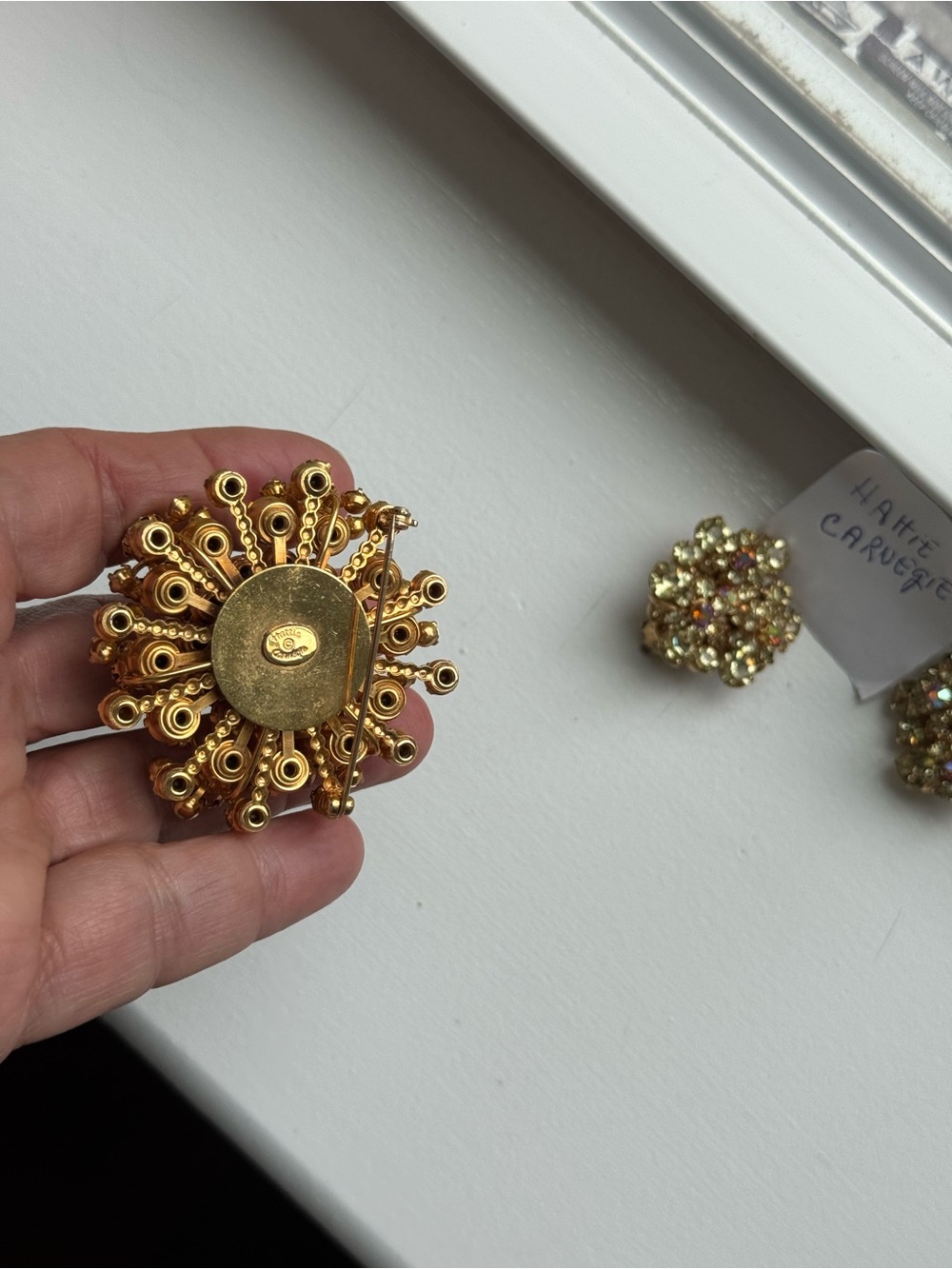 Hattie Carnegie Vintage Gold with AB Crystal Brooch and earring set - Picture 12 of 13